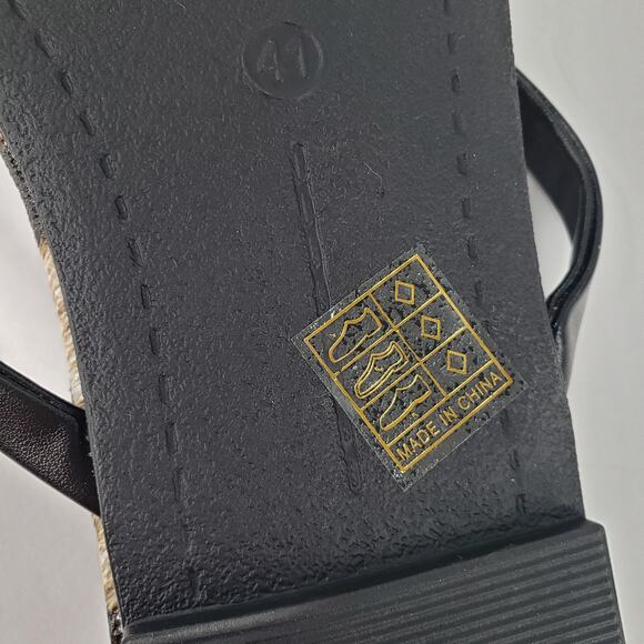 Leopard Print Flip Flops Womens 41 Size 10 Black Straps Sandals - Picture 9 of 9